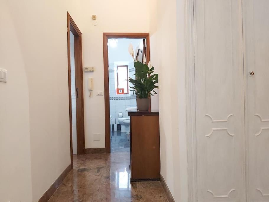 Appartamento Al Colosseo Рим Экстерьер фото