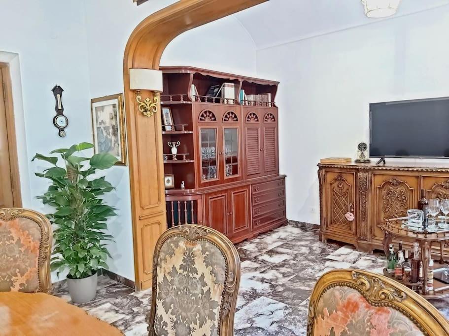 Appartamento Al Colosseo Рим Экстерьер фото